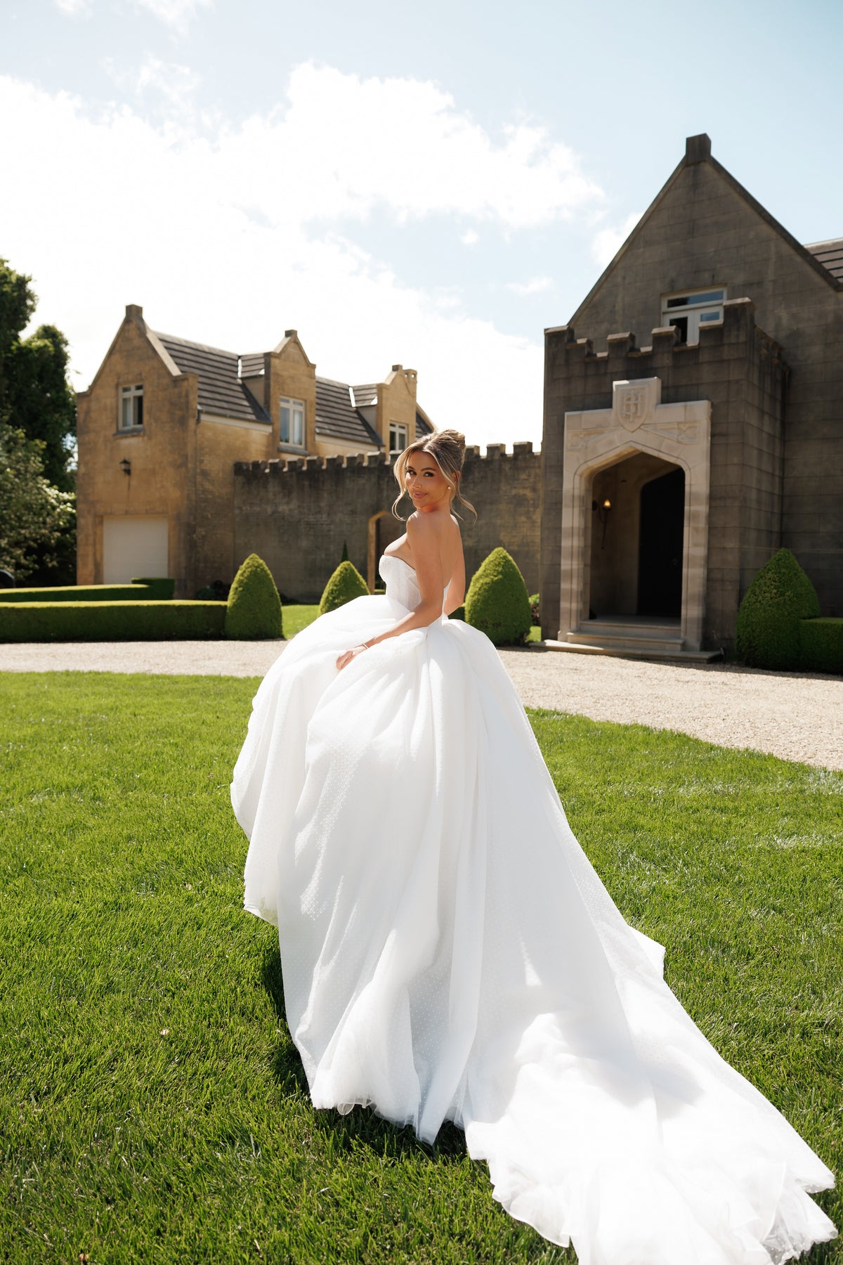 Bridal collection (CELESTIAL)
