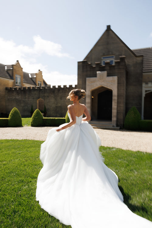 Bridal collection (CELESTIAL)